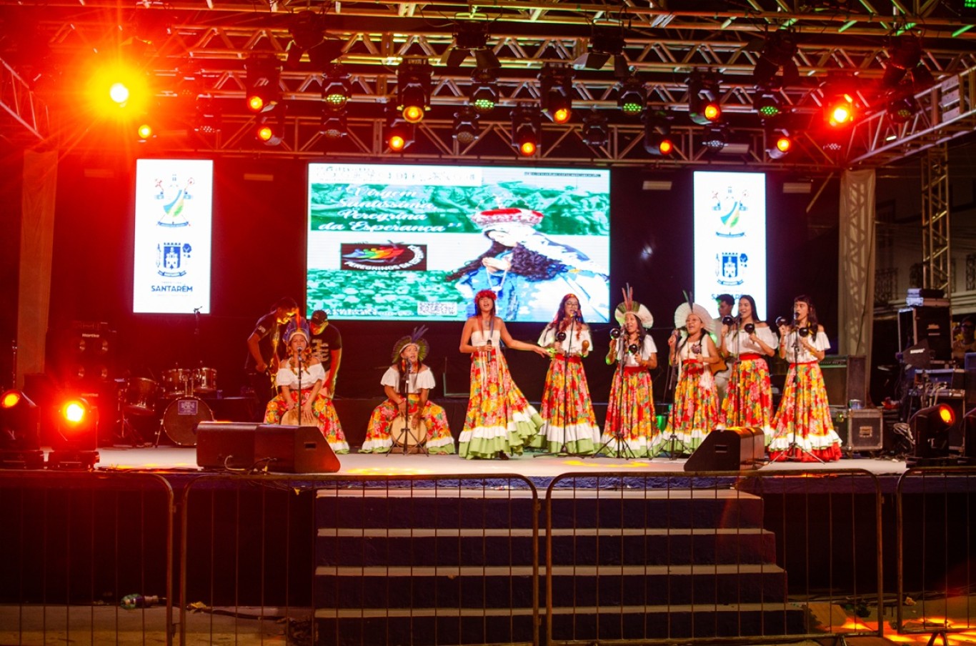 CÍRIO CULTURAL MOVIMENTA AS NOITES DE SANTARÉM COM MÚSICA, FÉ E TRADIÇÃO